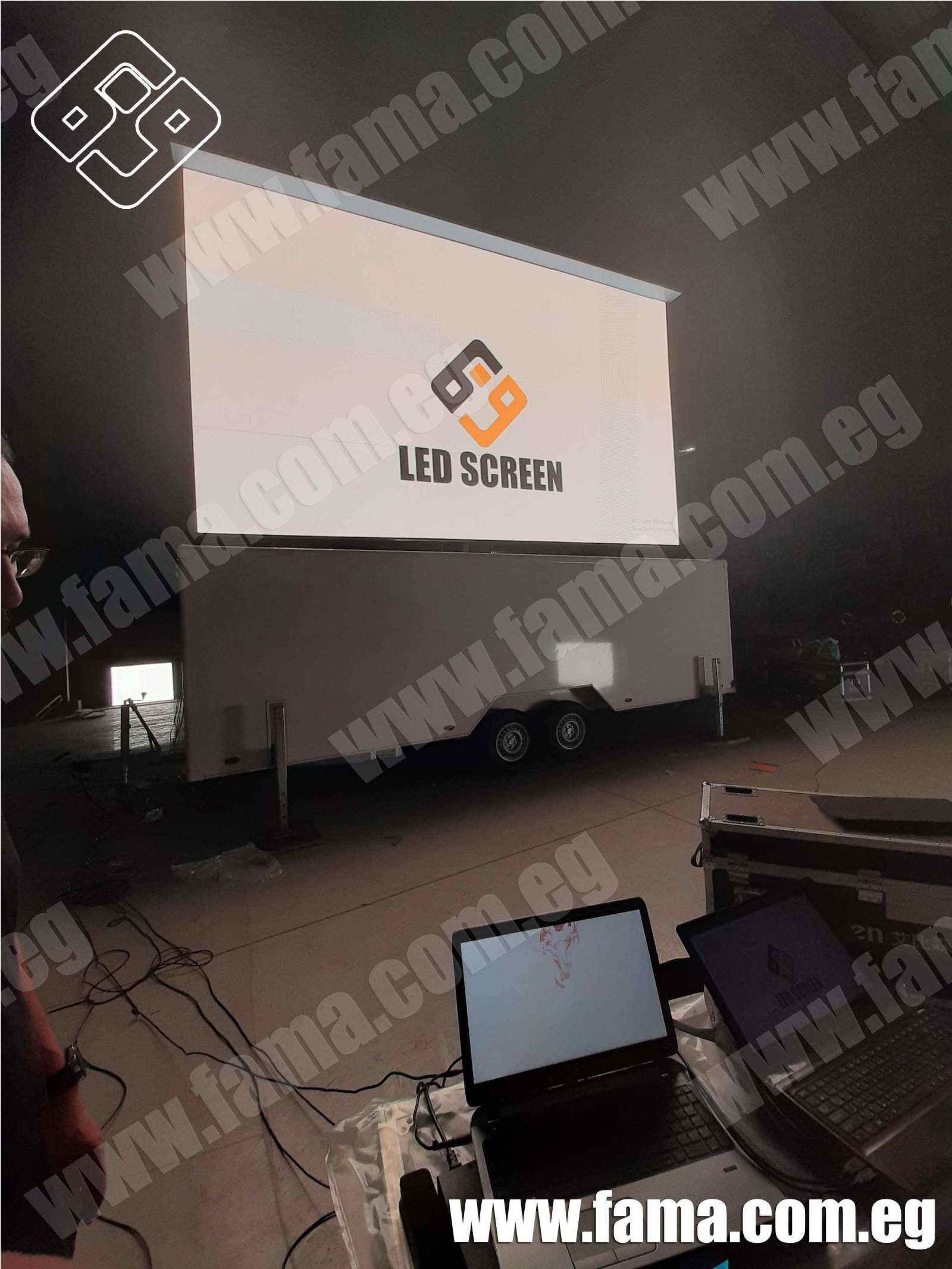 LED screen on Cars